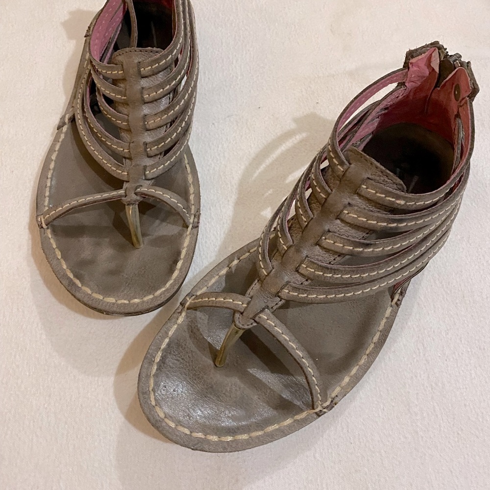 Kickers Sandals with Zipper Back